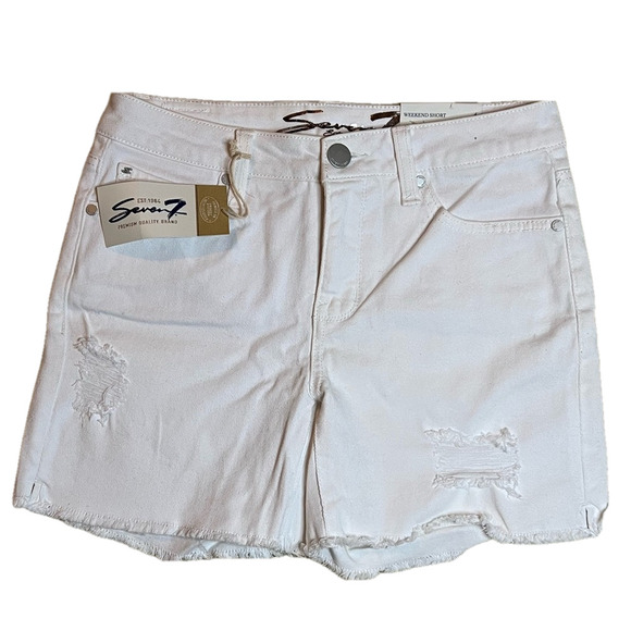 ⭐️ 3 For $25 Seven7 Weekend Shorts - Picture 1 of 7